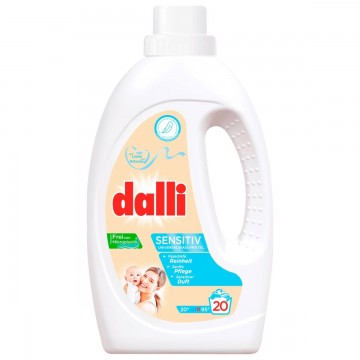 DALLI SENSITIV skystas skalbiklis jautriai odai 1,1 l